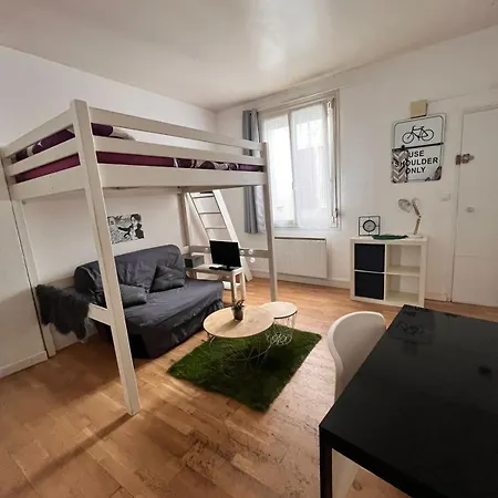 Charmant Studio Place Du Marche