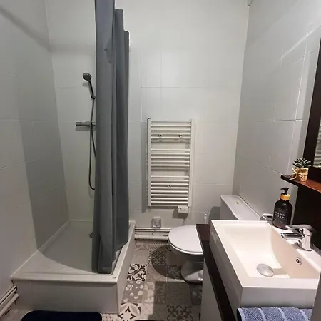 Charmant Studio Place Du Marche Ла-Рошель